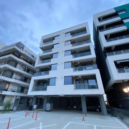 Ela'S Apartment นาโวดาริ ภายนอก รูปภาพ