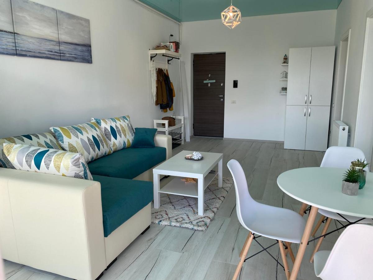 Ela'S Apartment นาโวดาริ ภายนอก รูปภาพ