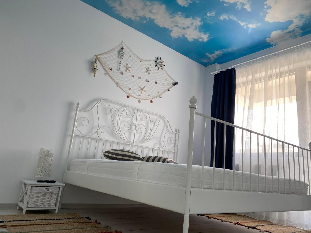 Ela'S Apartment นาโวดาริ ภายนอก รูปภาพ
