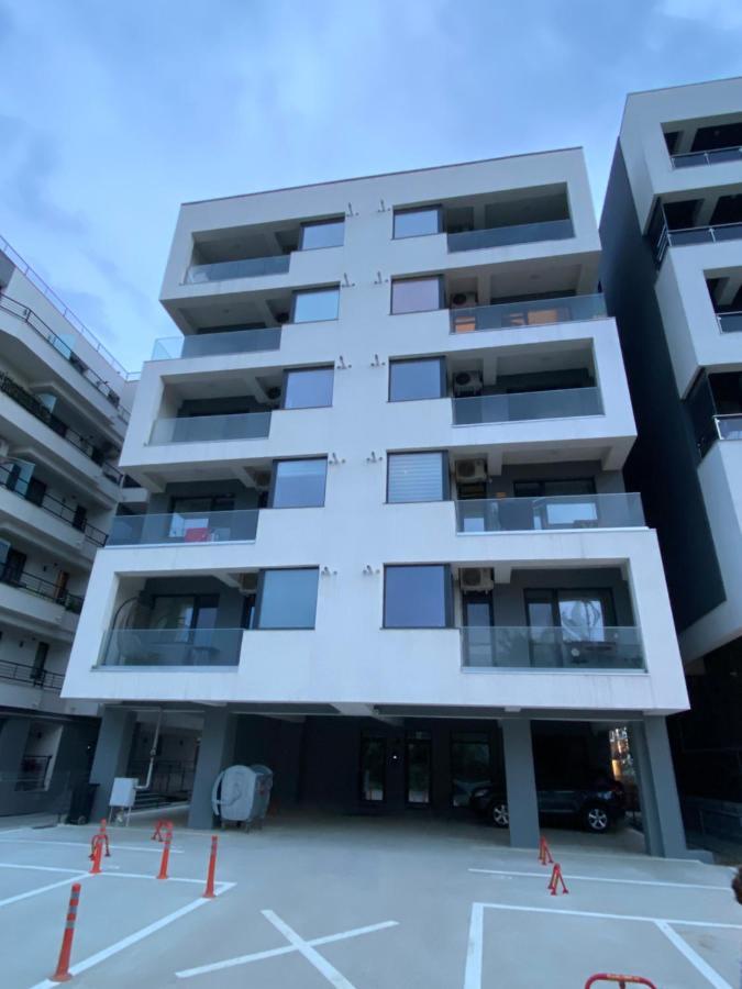 Ela'S Apartment นาโวดาริ ภายนอก รูปภาพ
